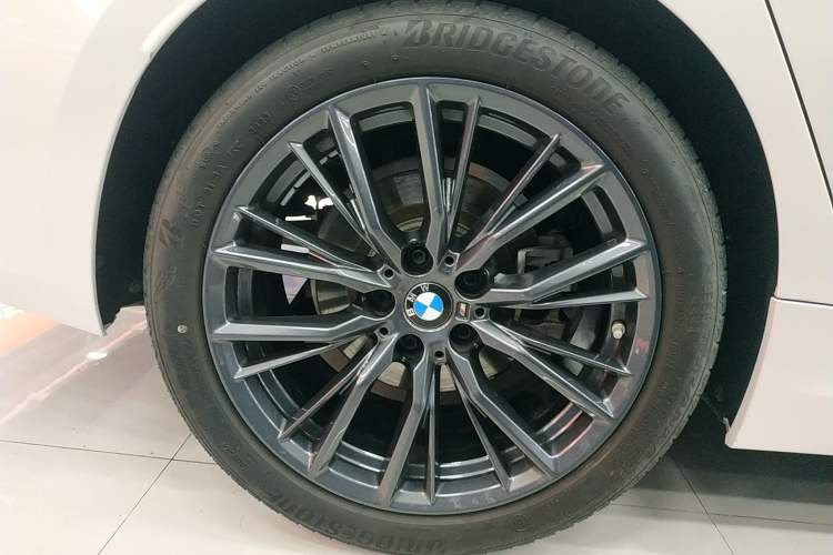 Used BMW 3 Series 2023 325i M Sport Night Edition Package
