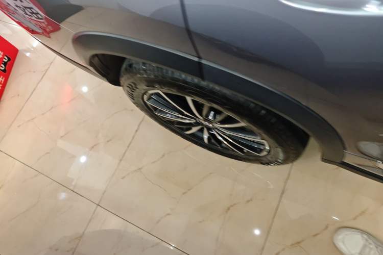 Used Chery Tiggo 8 PRO 2024 Champion Edition 290T Two-Wheel Drive Peak Version 7 Seats
