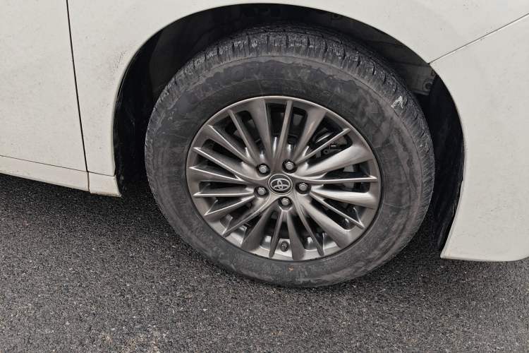 Used Toyota Alphard 2021 Dual-Engine 2.5L Luxury Edition