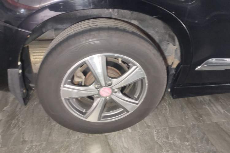 Used Haval H6 2013 Upgraded Model 1.5T Manual Two-Wheel Drive Elite Version
