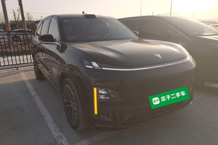 Used Deepal S09 2025 Four-Wheel Drive Ultra+ Custom Edition
