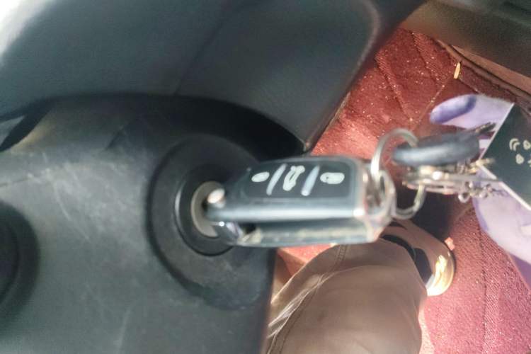 Used Toyota YARiS L Zhi Xiang 2017 1.5E CVT Dynamic Edition