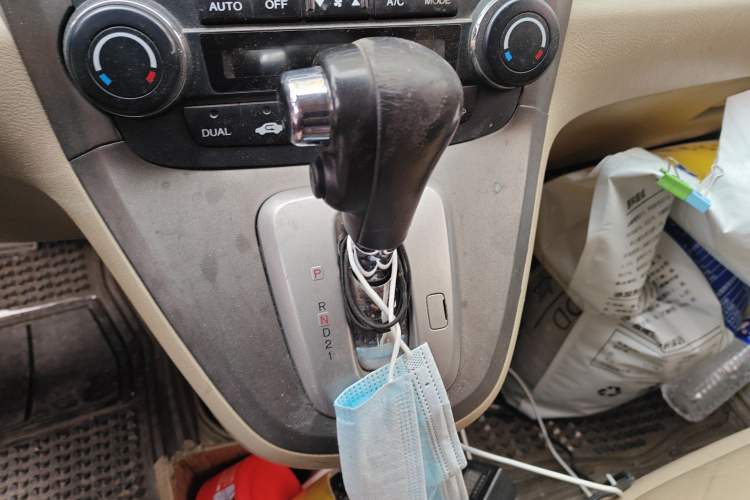 Used Honda CR-V 2010 2.4L automatic four-wheel drive luxury version