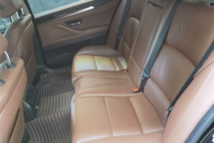 Used BMW 5 Series 2014 525Li Leading Model Left Rear Seat