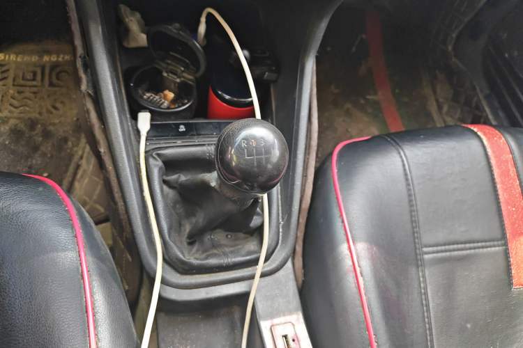 Used Volkswagen Santana 2018 1.5L Manual Fashion Edition Gear Lever