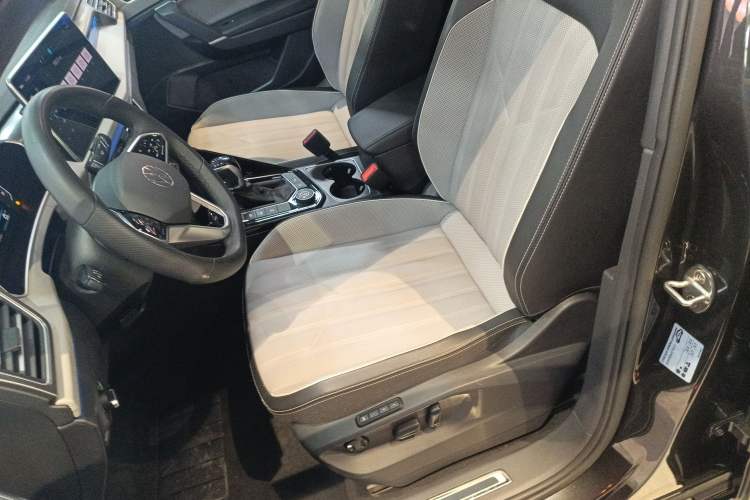 Used Volkswagen Tayron 2023 Revised Version 380TSI All-Wheel Drive R-Line Pro Smart Edition