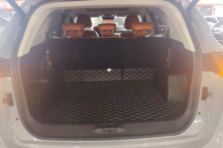 Used JETOUR Shanhai L7 2024 1.5T 120km MAX 5-Seater
