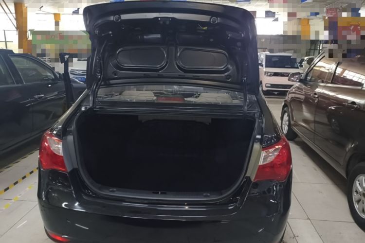 Used Hyundai Celesta 2011 1.6L Manual Comfort Edition