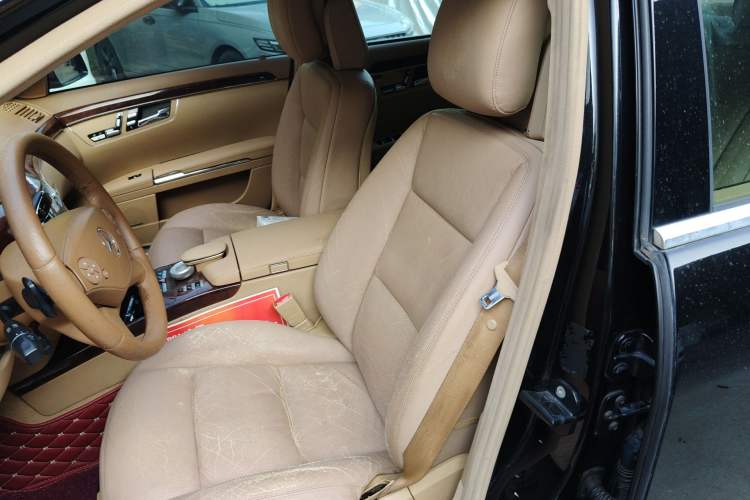 Used Mercedes-Benz S-Class 2011 S 350 L CGI Left Front Seat