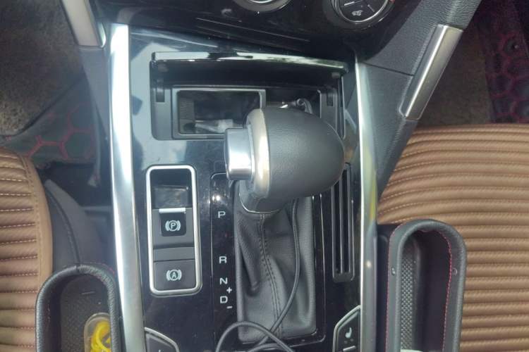 Used Haval H7 2017 Blue-Label H7L 2.0T Automatic Luxury Model
