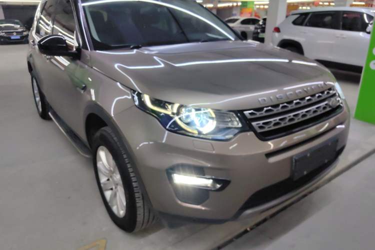 Used Land Rover Discovery Sport 2017 2.0T SE
