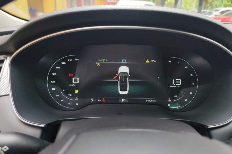 Used Roewe i6 MAX 2020 300TGI Automatic Cool & Stylish Skyroof Edition
