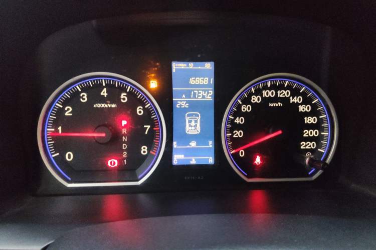 Used Honda CR-V 2010 2.0L automatic two-wheel drive urban version Instrument Cluster