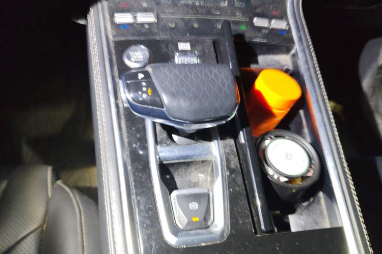 Used CHANGAN CS85 COUPE 2019 1.5T DCT Dynamic Version China VI Standard