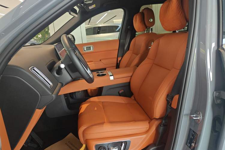 Used Li Auto L8 2025 Max Smart Refresh Edition Left Front Seat