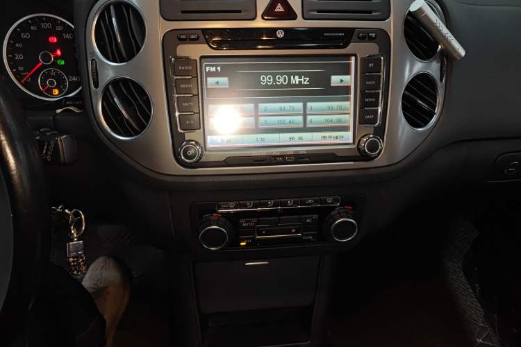 Used Volkswagen Tiguan 2010 2.0 TSI Automatic All-Wheel-Drive Elite Edition