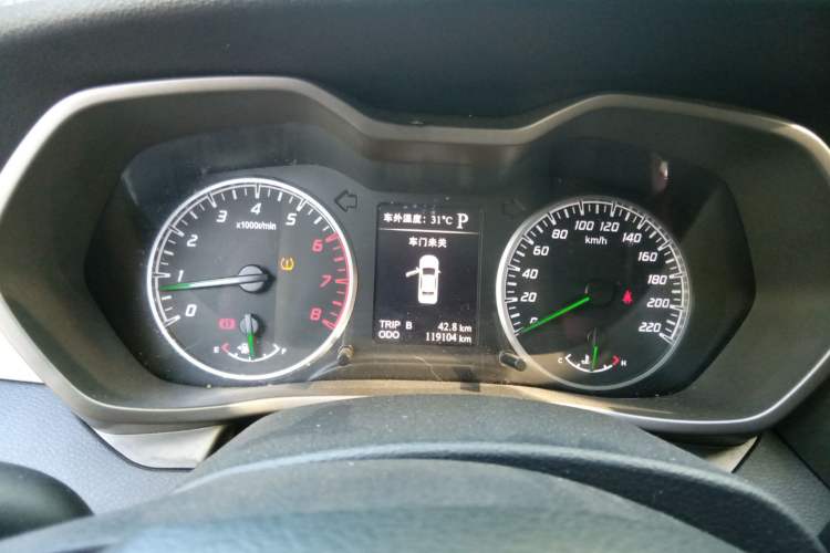 Used Haima M3 2016 1.5L CVT Smart Luxury Version
