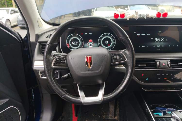 Used Hongqi HS5 2019 2.0T Smart Connect Flagship All-Wheel-Drive Version Steering Wheel