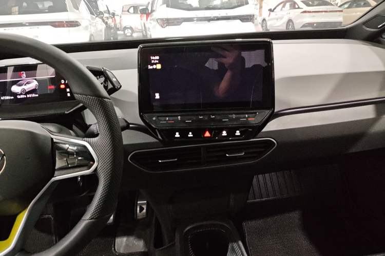 Used Volkswagen ID.3 2022 Active Pure Intelligent Enjoyment Edition Audio And AC Panel