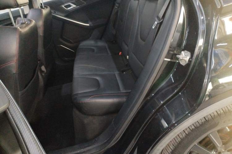 Used JMC Yusheng S330 2017 1.5L GTDi Automatic Two-Wheel Drive Midnight Edition