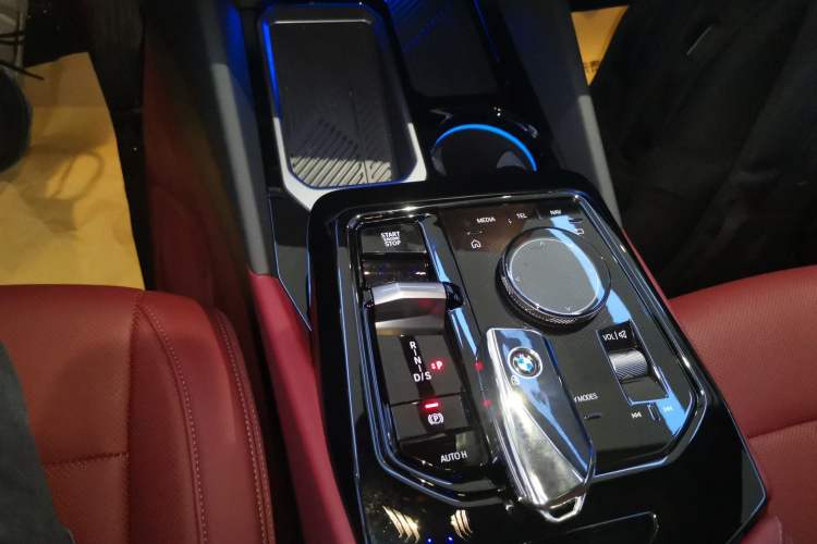 Used BMW 5 Series 2024 530Li Leading Model M Sport Package