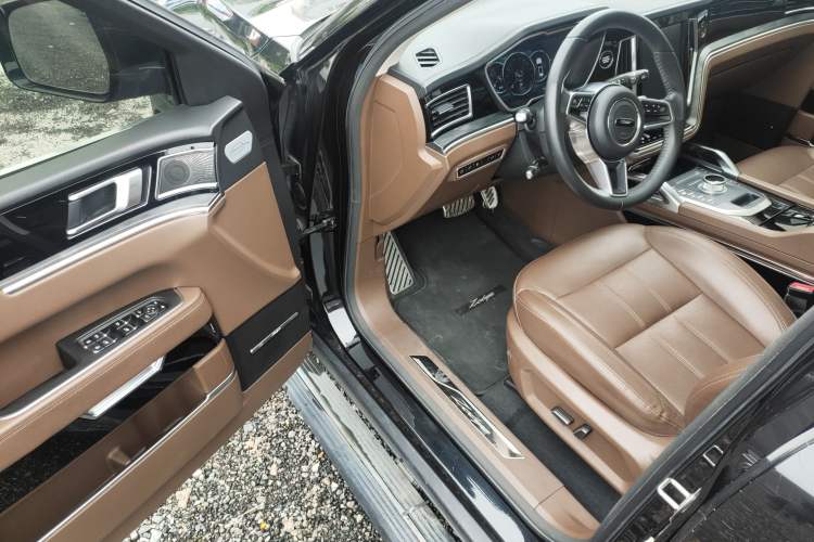 Used Zotye T700 2017 2.0T Automatic Prestige Edition
