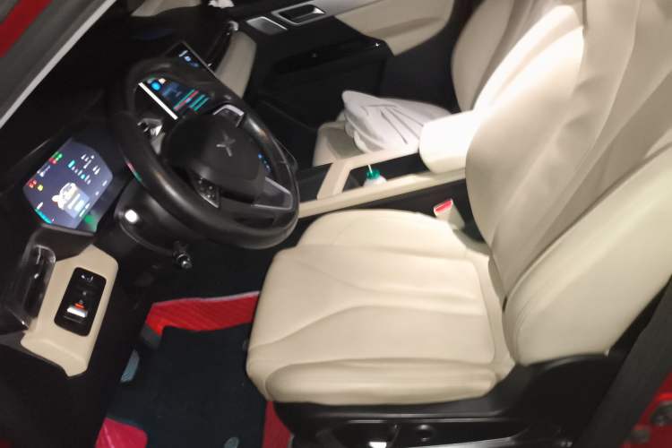 Used XPeng G3 2019 Deluxe Edition Left Front Seat