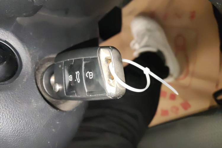 Used Volkswagen Golf 2017 1.6L Automatic Comfort Million-Vehicle Anniversary Edition
