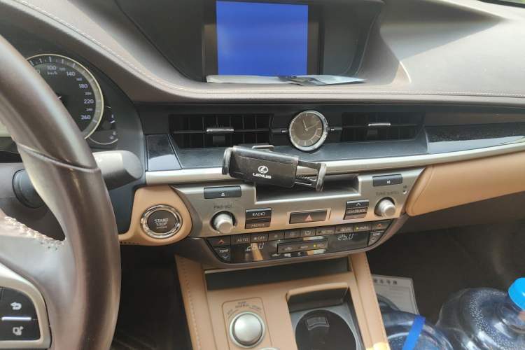 Used Lexus ES 2015 200 Elite Edition
