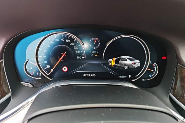 Used BMW 7 Series 2018 740Li xDrive Luxury Edition M Sport Package Black Flame Version
