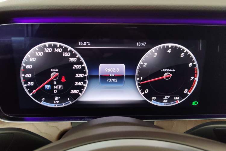 Used Mercedes-Benz E-Class 2018 Facelift E 300 L Luxury Edition