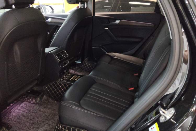 Used Audi Q5L 2022 Updated Version 40T Luxury Elegant Edition
