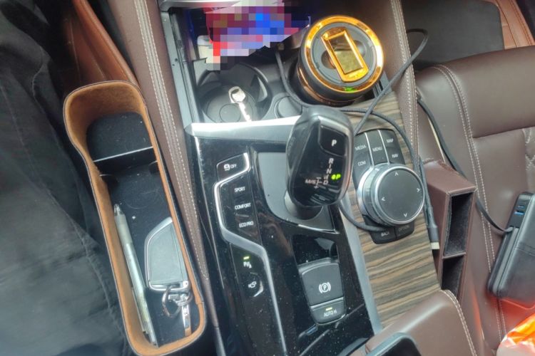 Used BMW 5 Series 2018 530Li Luxury Edition Premium Package
