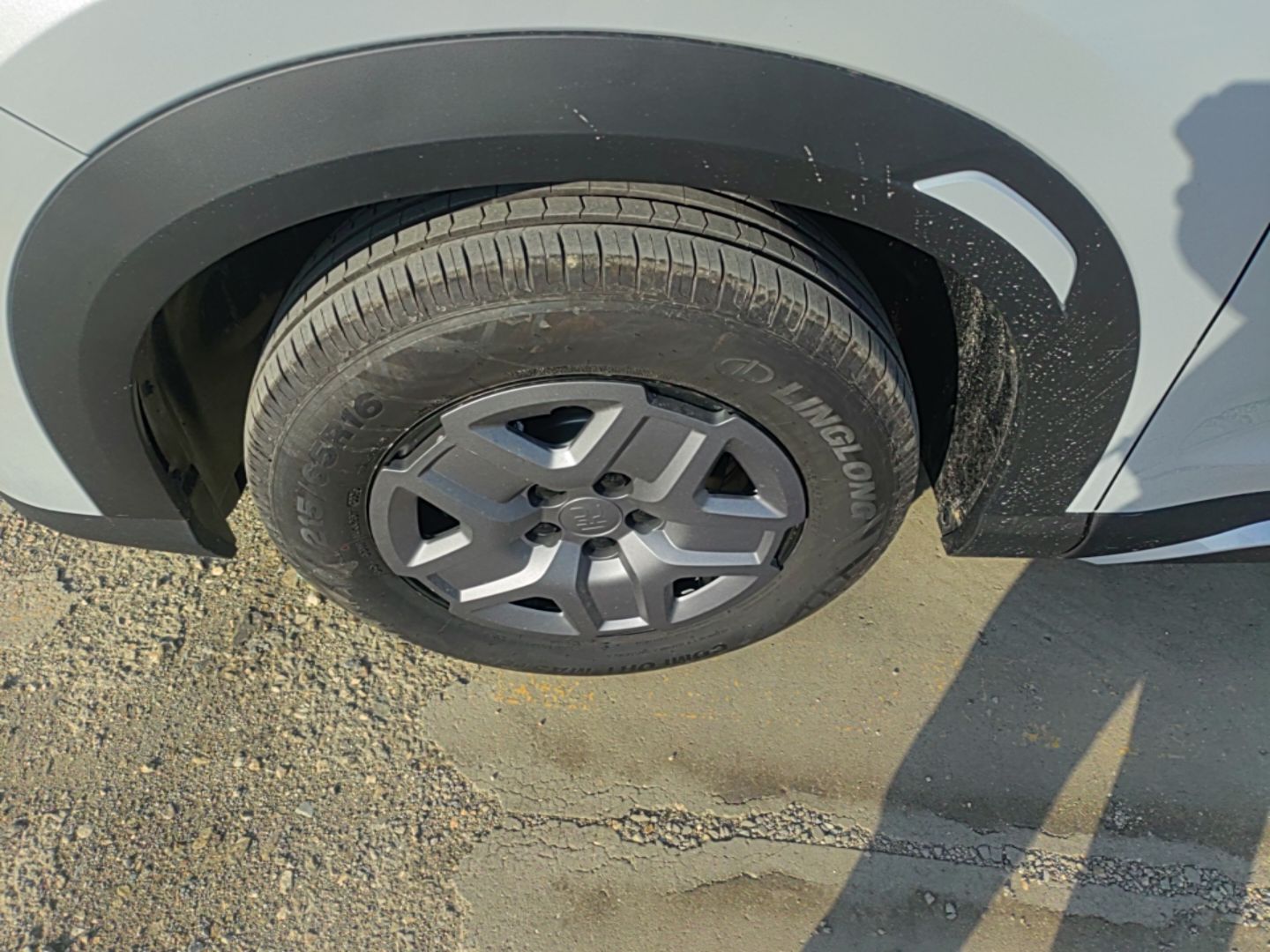 BYD Yuan UP 2027 Model Flying Edition 301KM Navigation Version — снимка 10