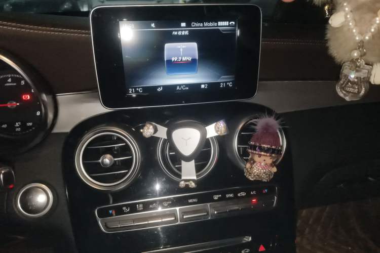 Used Mercedes-Benz GLC 2017 GLC 200 4MATIC Audio And AC Panel