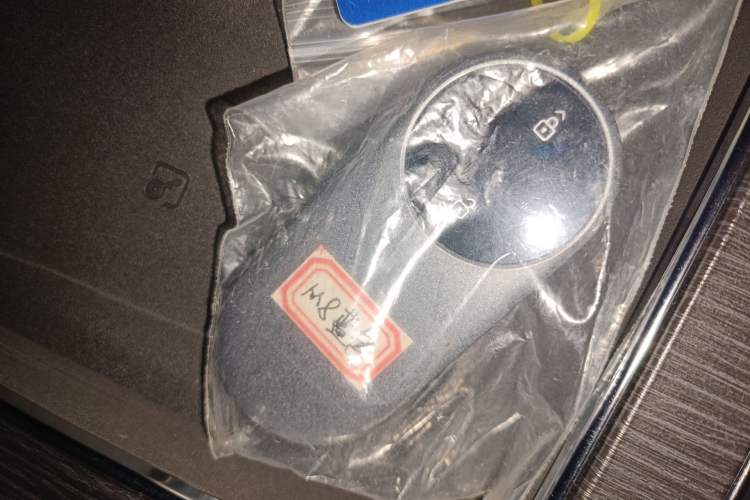 Used Hima AITO M8 2025 Extended-Range Ultra Version 53.4 kWh 5-Seater Edition Interior 1