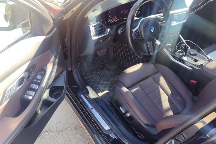 Used BMW 3 Series 2021 Second Facelift 320Li M Sport Package Interior 3