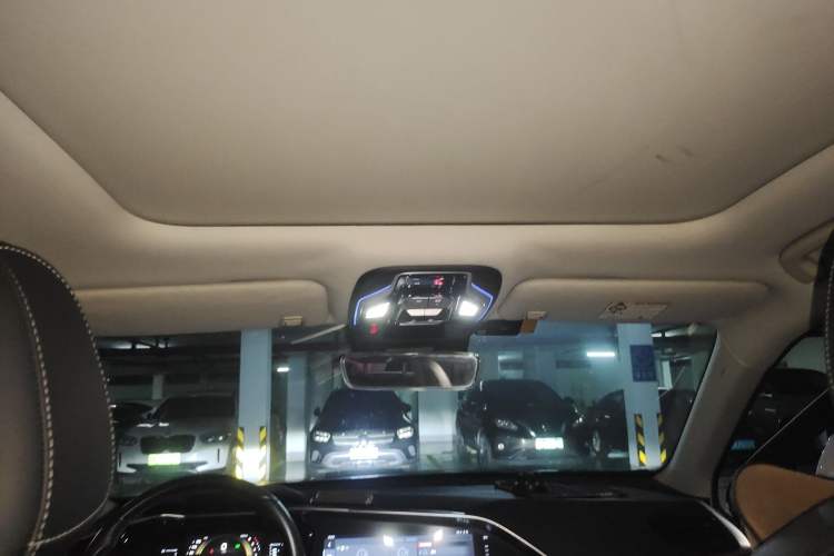 Used Geely Auto Monjaro 2019 Facelift 350T YAOXINGZHE Headliner