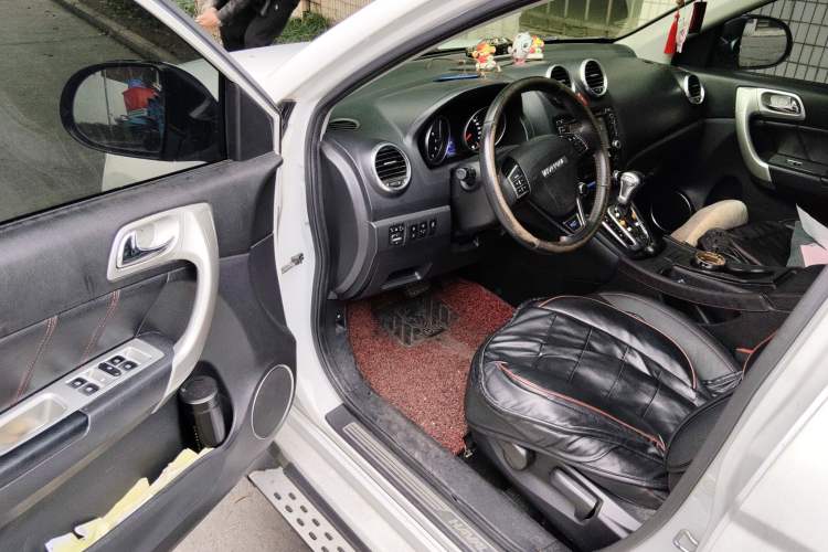 Used Haval H6 2016 Upgraded Model 1.5T Automatic Two-Wheel Drive Elite Version