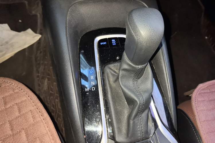 Used Toyota Corolla 2021 TNGA 1.5L CVT Elite Edition Gear Lever