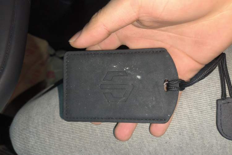 Used Leapmotor C16 2026 Extended-Range 280 LiDAR Zhizun Edition 6 Seats
