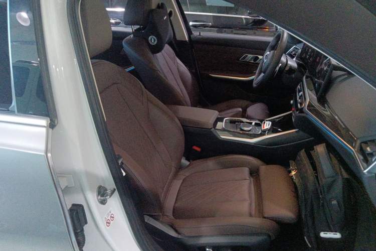 Used BMW 3 Series 2024 325Li M Sport Package
