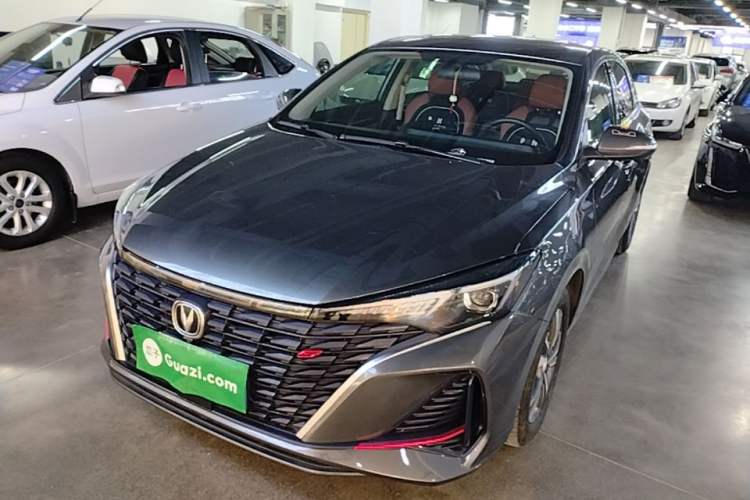 Used CHANGAN Eado 2022 PLUS Blue Whale NE 1.4T GDI DCT Prestige Edition