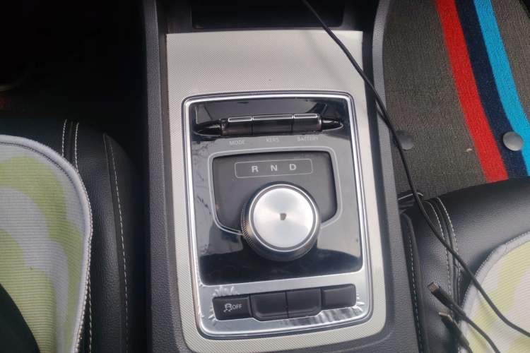 Used Roewe i6 New Energy 2017 45T Hybrid Connect & Smart Enjoyment Edition Gear Lever