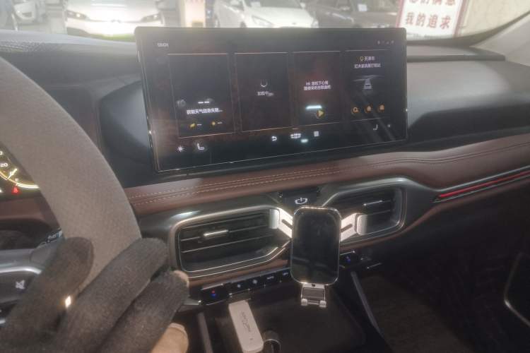 Used Geely Auto Haoyue 2022 1.8TD DCT Flagship 5-Seater
