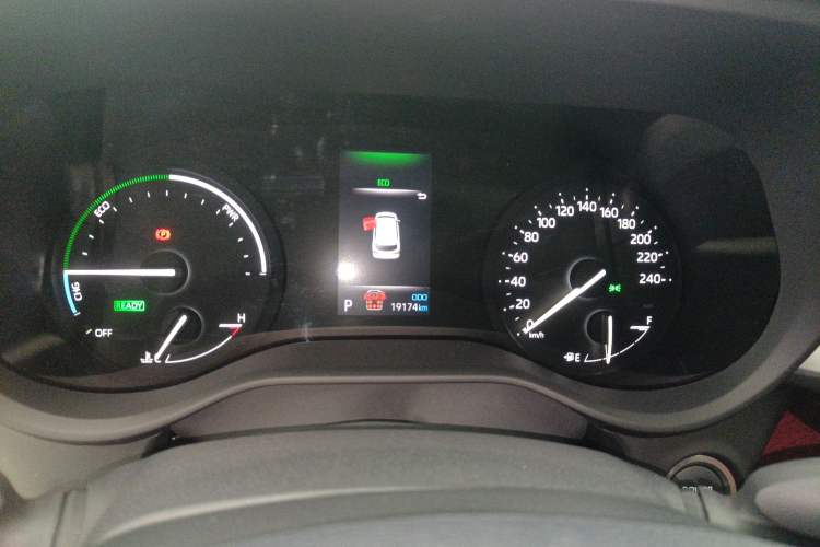 Used Toyota Sienna 2024 2.5L Hybrid Comfort Edition