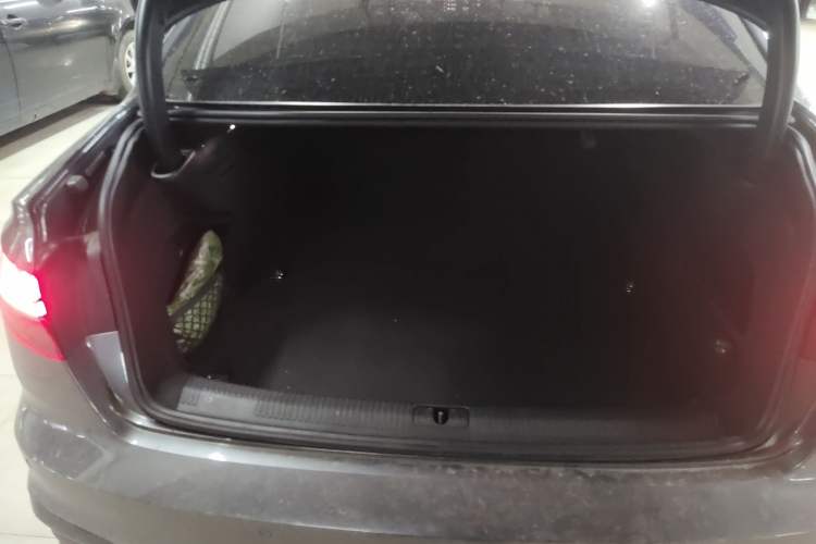 Used Audi A4L 2022 40 TFSI Luxury Dynamic Model Trunk