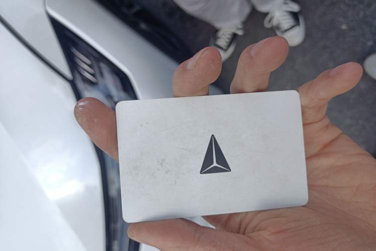 Used Deepal L07 2024 230Max Qiankun Intelligent Driving ADS SE Range-Extended Version