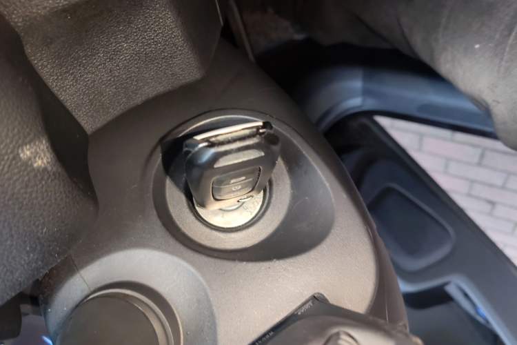 Used Renault Kadjar 2017 2.0L Two-Wheel-Drive Leading Edition