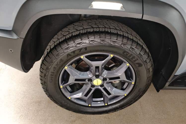 Used JETOUR Traveler 2023 2.0T All-Wheel Drive CrossPRO+
